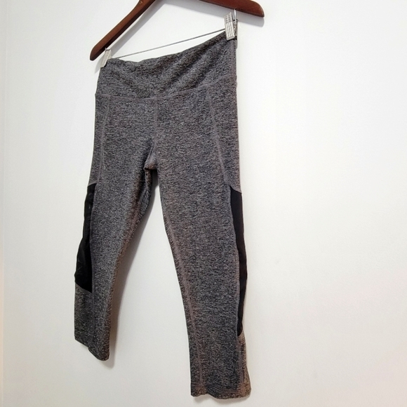 Scoripo Sol Athletic Capri Legging - Size US S - Picture 2 of 6